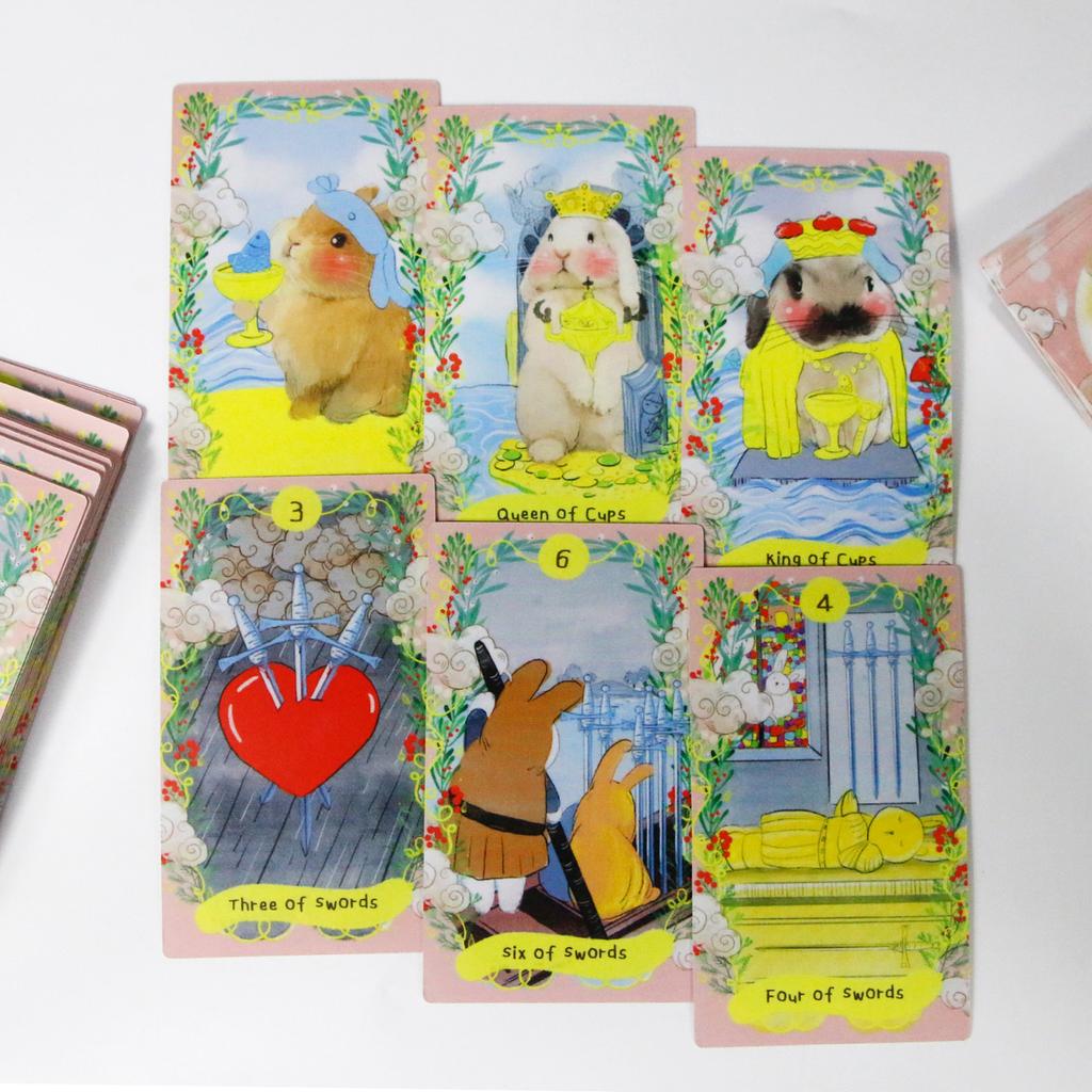 Таро «Пухлый кролик» 12*7 см. Колода из 78 карт с милыми кроликами. Жесткая упаковка 2,75 х 4,75 дюйма.
