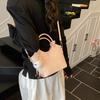 Portable Bucket Bag Women's 2025 New Summer Fashion Handbag Versatile Commuter Casual Shoulder Messenger Bag