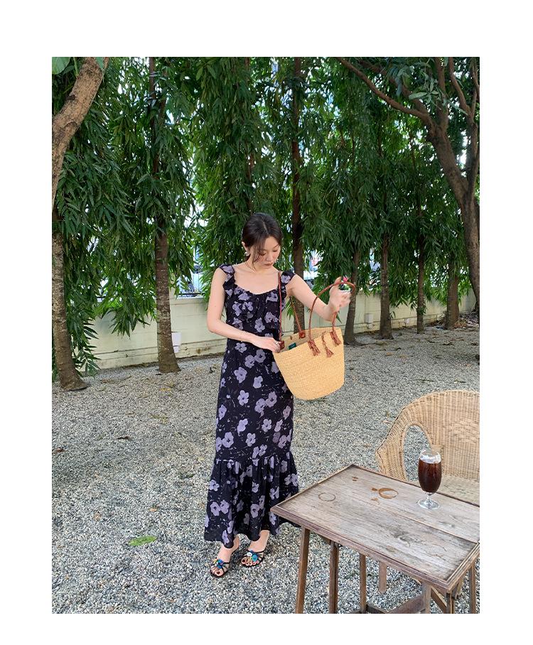 2025 Ранняя весна Французский ретро Элегантное платье с квадратным вырезом и цветочным принтом C3018