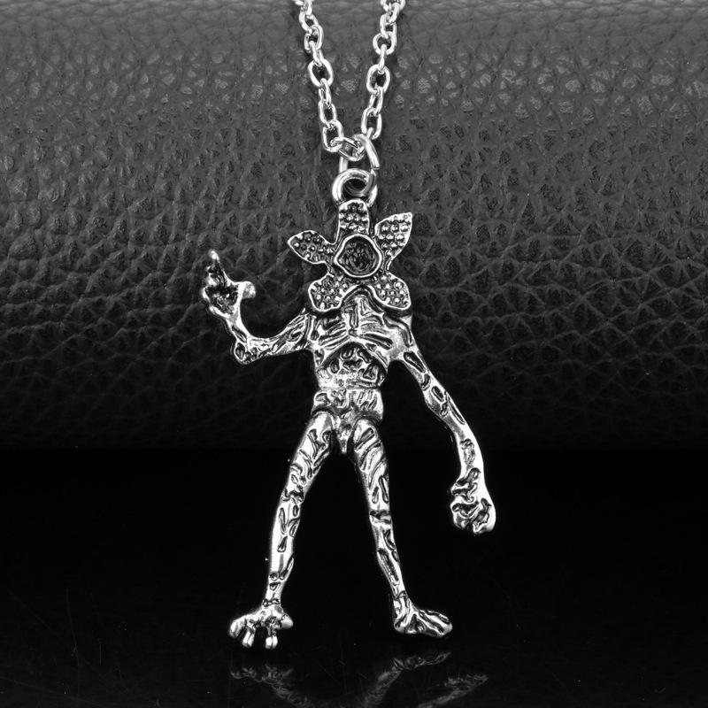 Movie Jewley "Friends Don't Lie" Run Lamp Star Choker Pendant Necklace enamel Charms fashion jewelry