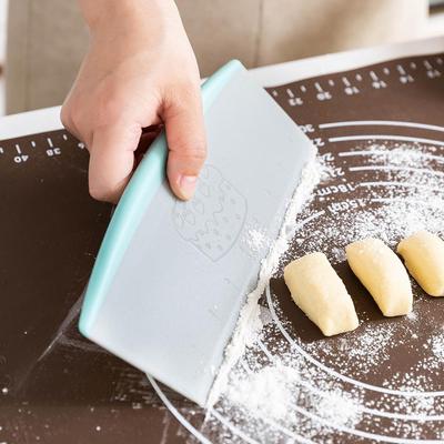 9-дюймовый пластиковый резак для теста, скребки для пиццы, шпатель для крема, нож, скребок для теста, торта, масла, кухонный инструмент для кондитерских изделий