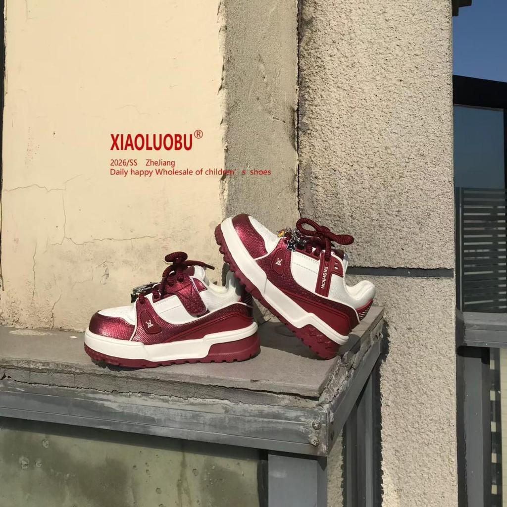 2026 Spring Children's Lightweight Casual Shoes - Boys' & Girls' Classic Pendant Sneakers