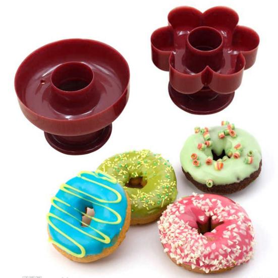 Yousheng 3Pcs/Set Doughnut Mold Round/Heart/Flower Shaped Food Grade DIY PP Dessert Fondant Cake Cutter Maker Mould Baking Tools