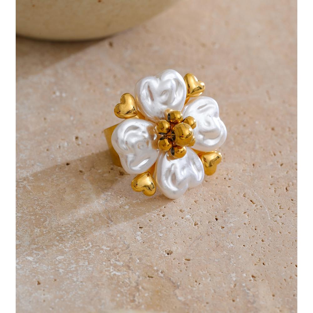 Eetit #7 Stainless Steel Imitation Pearls Flower Golden Handmade PVD Ring Trending Metal Fashion Elegance Popular Jewelry Gift