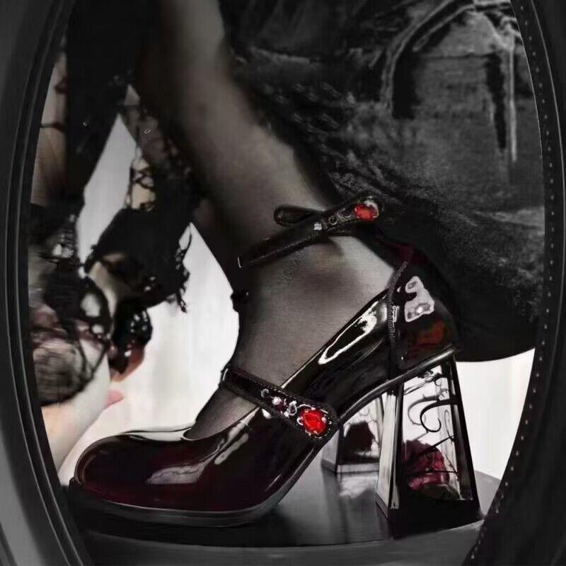Модные женские панк-кожаные туфли Мэри Джейн в готическом стиле на высоком каблуке, туфли-лодочки из кожи в стиле Лолиты с розовым каблуком, женские туфли Мэри Джейн с ремешками на щиколотке