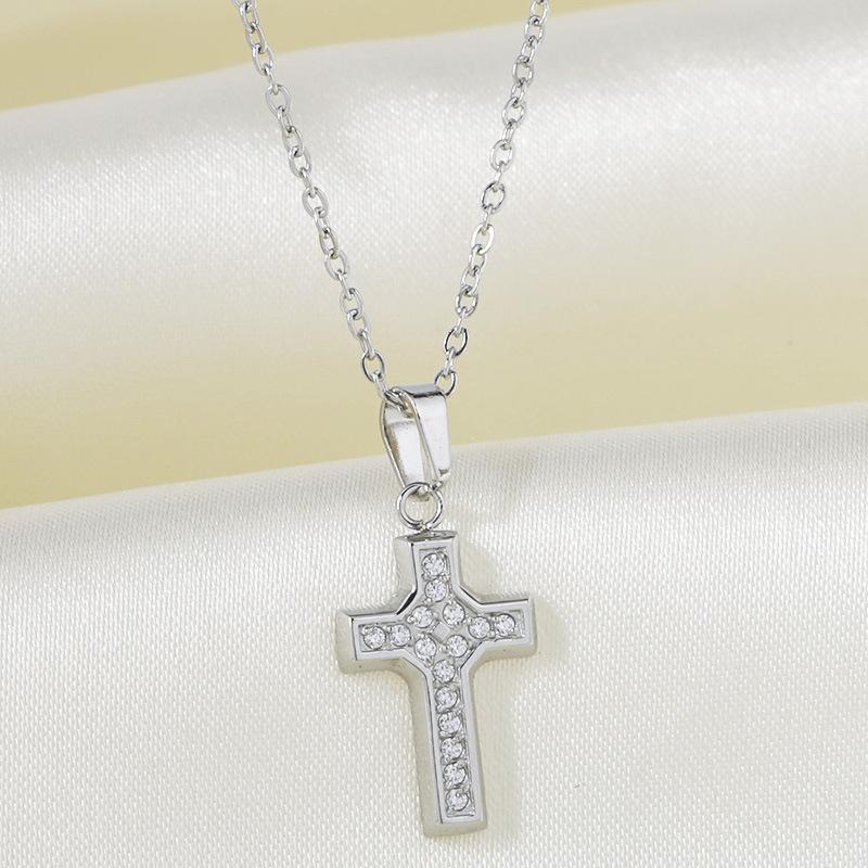 Cross Necklace Women's Summer Full Diamond Simple Versatile Premium Sense Clavicle Chain Light Luxury Micro-inlaid Zircon Necklace Titanium Steel