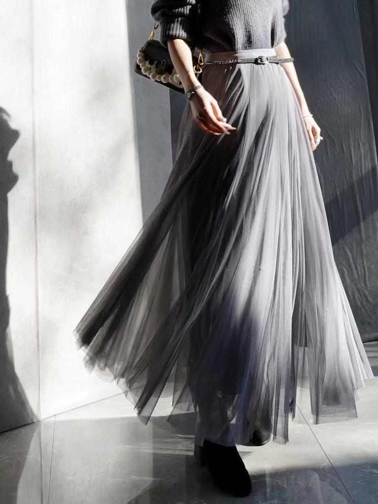 2025 Spring/Summer Women's Mesh Midi Skirt - Three-Layer Tulle, High-End, Slimming, Versatile Swing Design