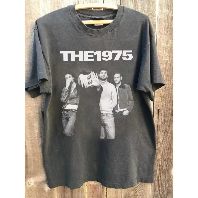 1975 Tour Charcoal Neutral Tshirt Harajuku Unisexs Pattern Tshirt Retro 1975 Tshirt