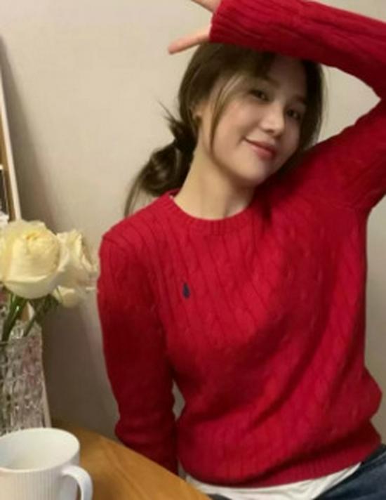 Женский свитер толстой вышивки в стиле колледжа, цвет «Off-White», осенне-зимний дизайн