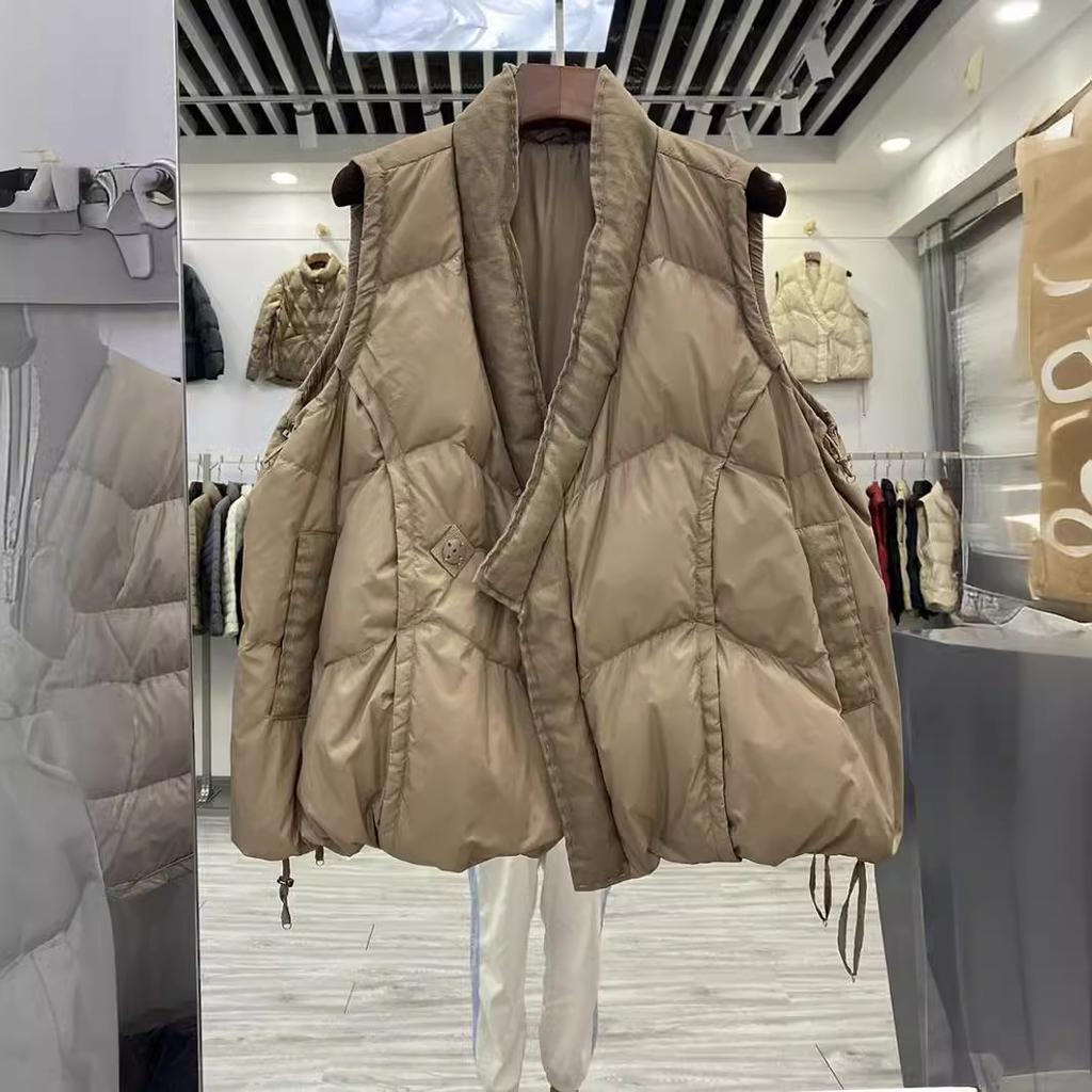 Autumn and Winter New Design Sense Loose Fashion Diagonal Placket Thin Down Vest Vest Women's Jacket Vest Light