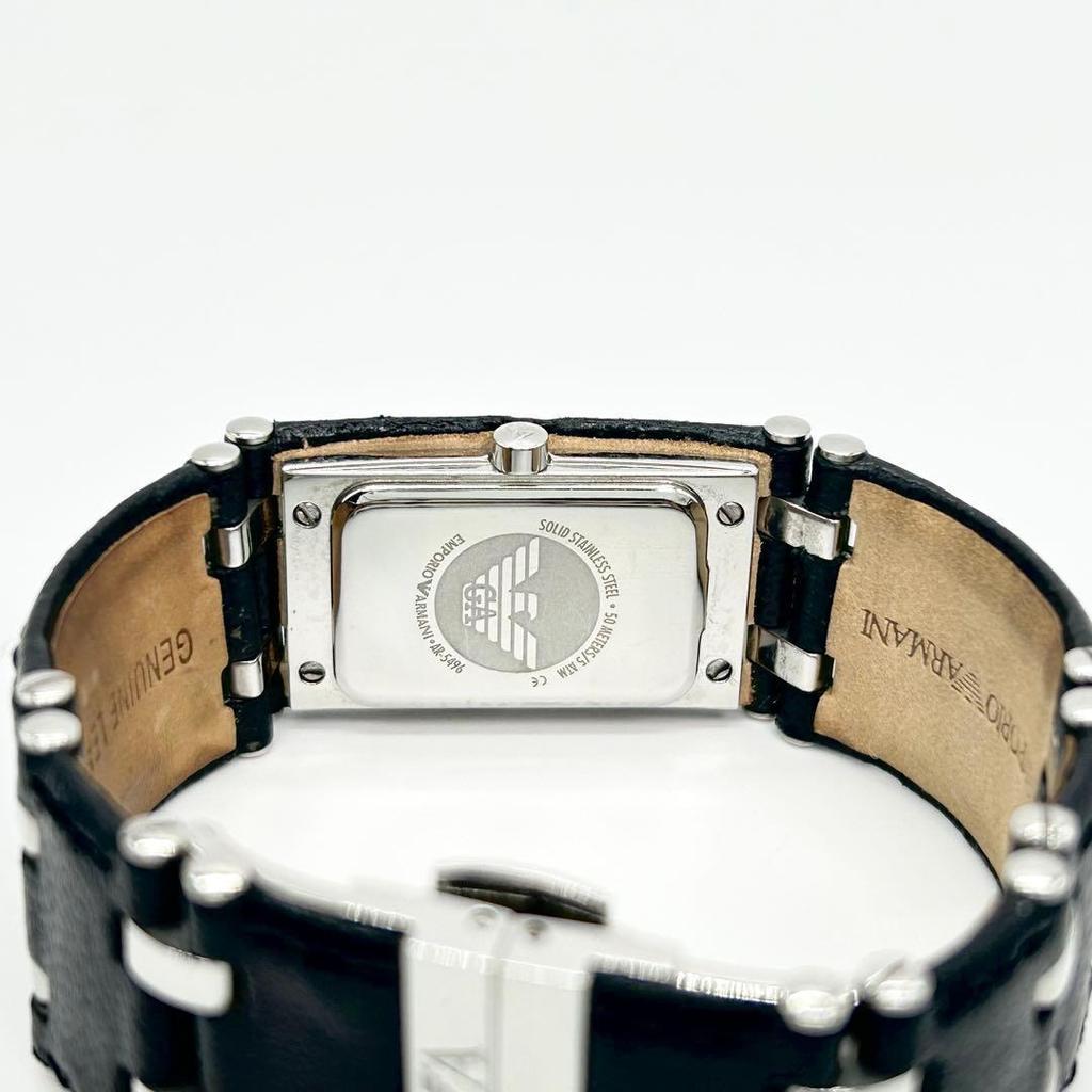Подержанные квадратные кварцевые часы EMPORIO ARMANI