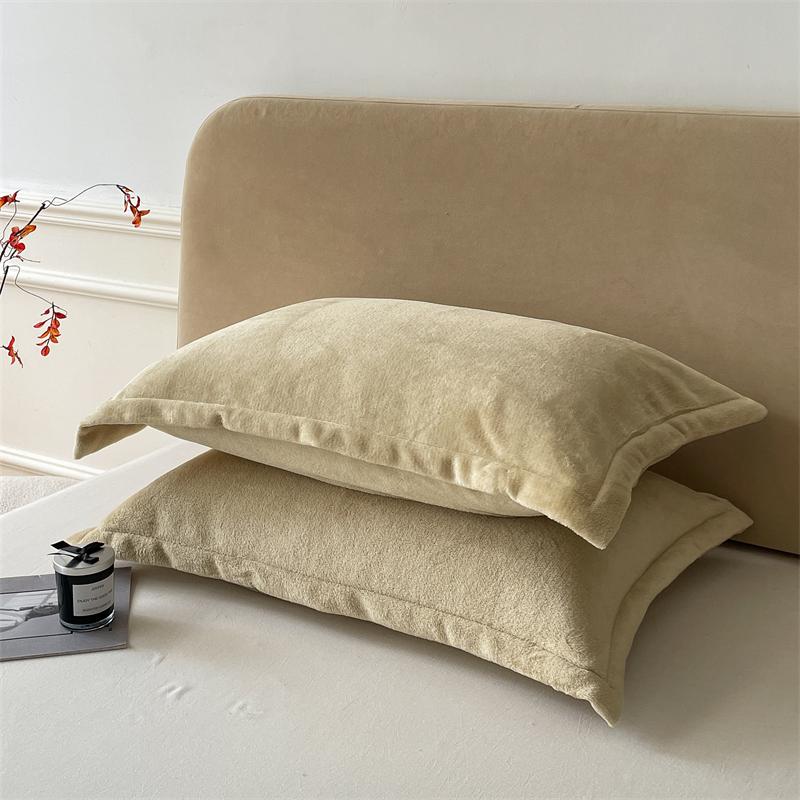 Solid Color Pillows Cover Velvet Pillowslip Funda Almohada 48x74cm Pillowcase Rectangle Cushion Cover 2pcs Warm Pillow Cases