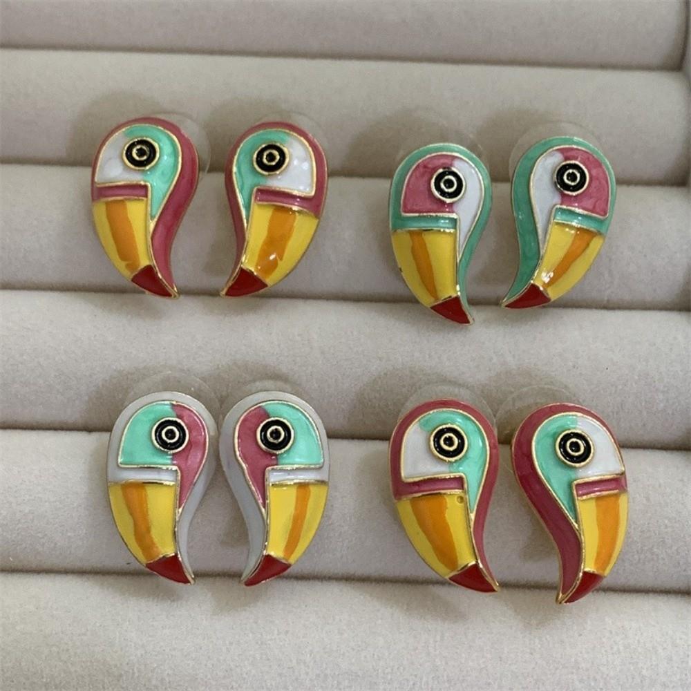 Adjustable Enamel Toucan Bird Brooch Colorful Animal Lapel Pin New Retro Unisex Jewelry Daily