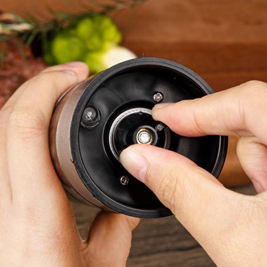 Электрическая мельница для соли и перца с батарейным питанием, автоматическая работа, набор мельниц для соли и перца с регулируемой степенью грубости