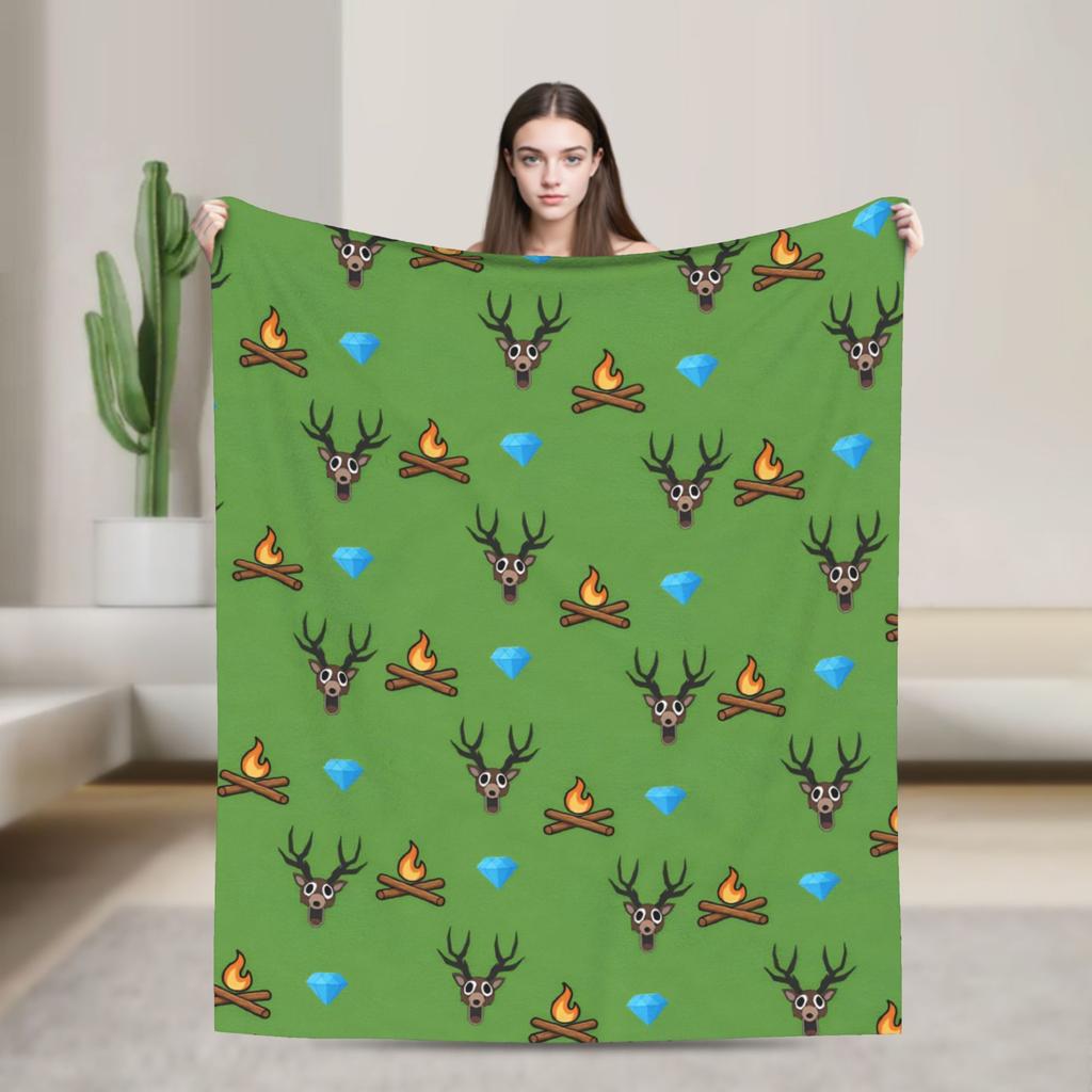 99 Nights in the Forest The Deer Flannel Throw Fashion Blanket Horror Game Bedding Knitted Fashion Blanket Outdoor Lightweight Multi-functio