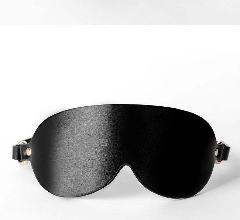 Затемняющая маска для флирта для пары – Страстный инструмент для ролевых игр