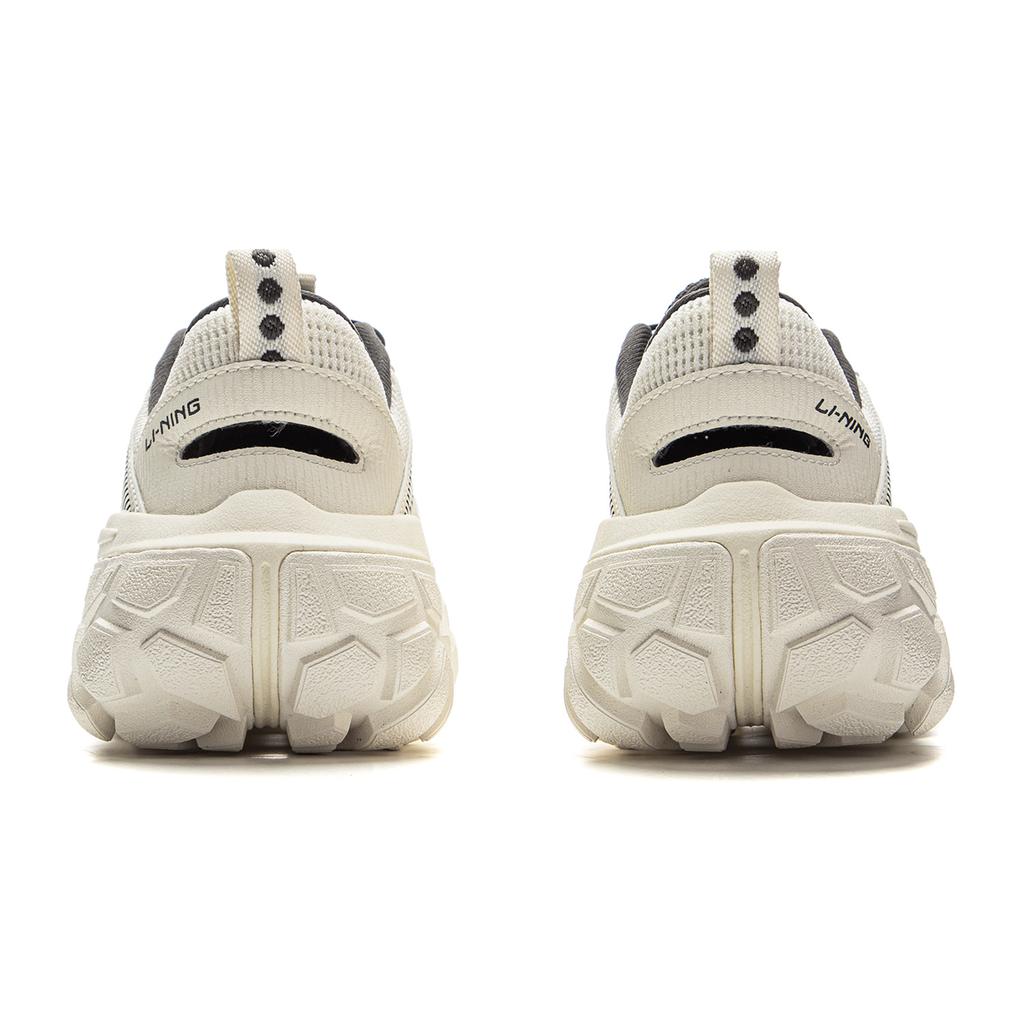 Женские треккинговые ботинки Li Ning Sand Dune River Бело-серые AGCV120-2