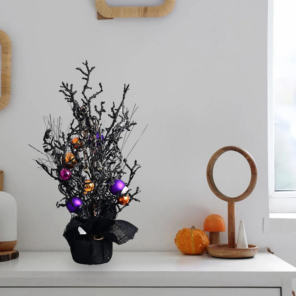 Halloween And Festival Decorative Wreaths, Maple Leaves, Terrifying Skulls, Festival Party Atmosphere Decorations, Rattan Rings.