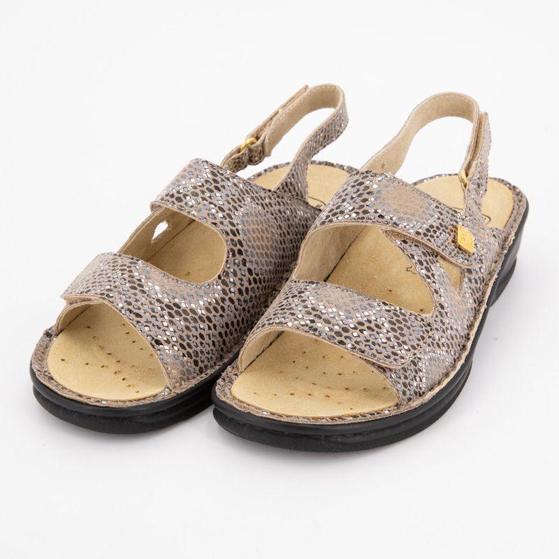 Бежевые сандалии на липучке с крокодиловым узором nevia sandal Женские SCHOLL