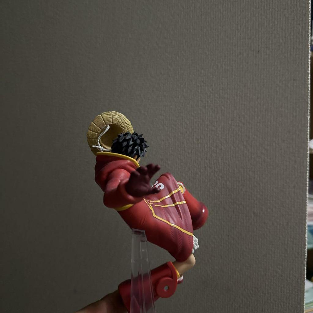 [USED] One Piece Luffy Figure Red