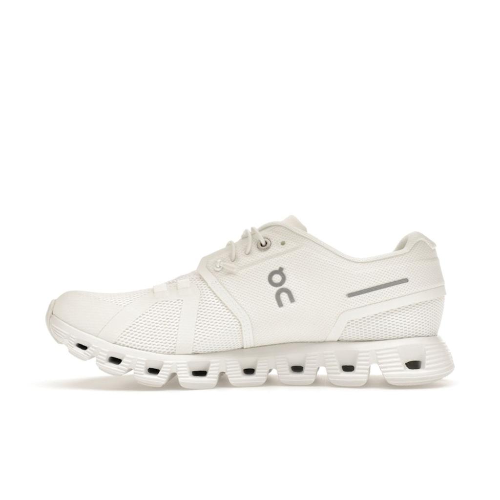 ON  Cloud 5 White Women Sneakers Undyed-White 59.98373