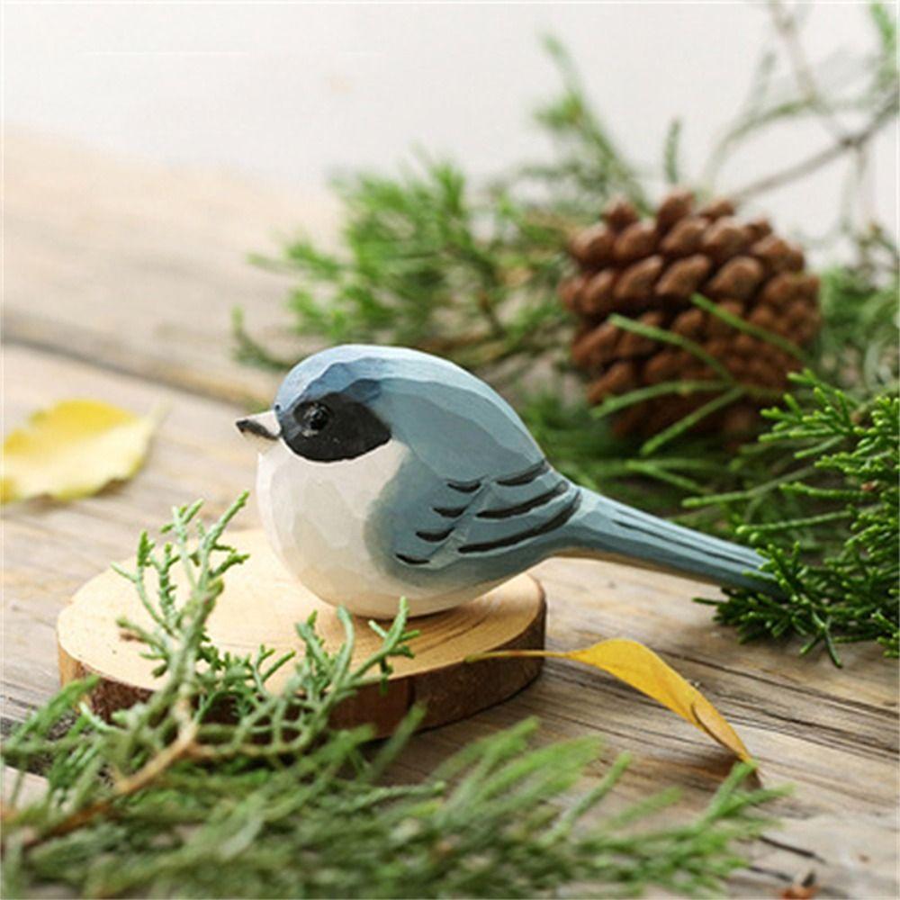 Handmade Small Bird Ornament Cute Wooden Bird Figurine Creative Wood Carving Bird Children's Toys