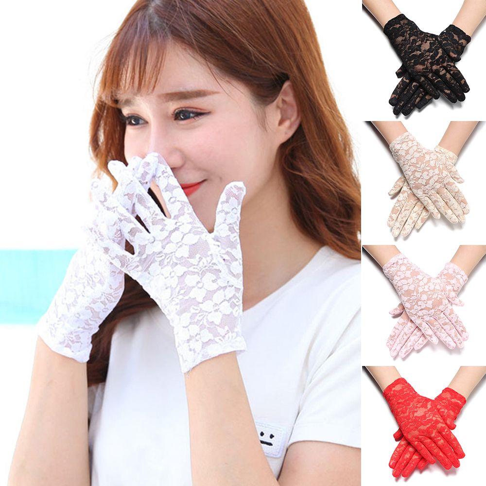 Women Short Goth Party UV Protection Gloves Sunscreen Gloves Bride Lace Gloves Hollow-Out Mittens