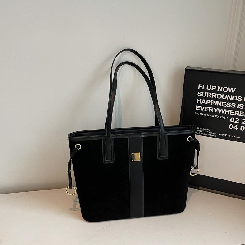 Ретро сумка большой вместимости для通勤, женская 2025 новая, повседневная простая наплечная сумка, осенне-зимняя портативная сумка-тоут