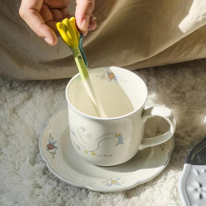 1 комплект керамических чашек и блюдец, десертная тарелка, столовая посуда, расписанные вручную кофейные кружки с изображением лебедя, чашка для послеобеденного чая, подарки для офиса и дома для пары
