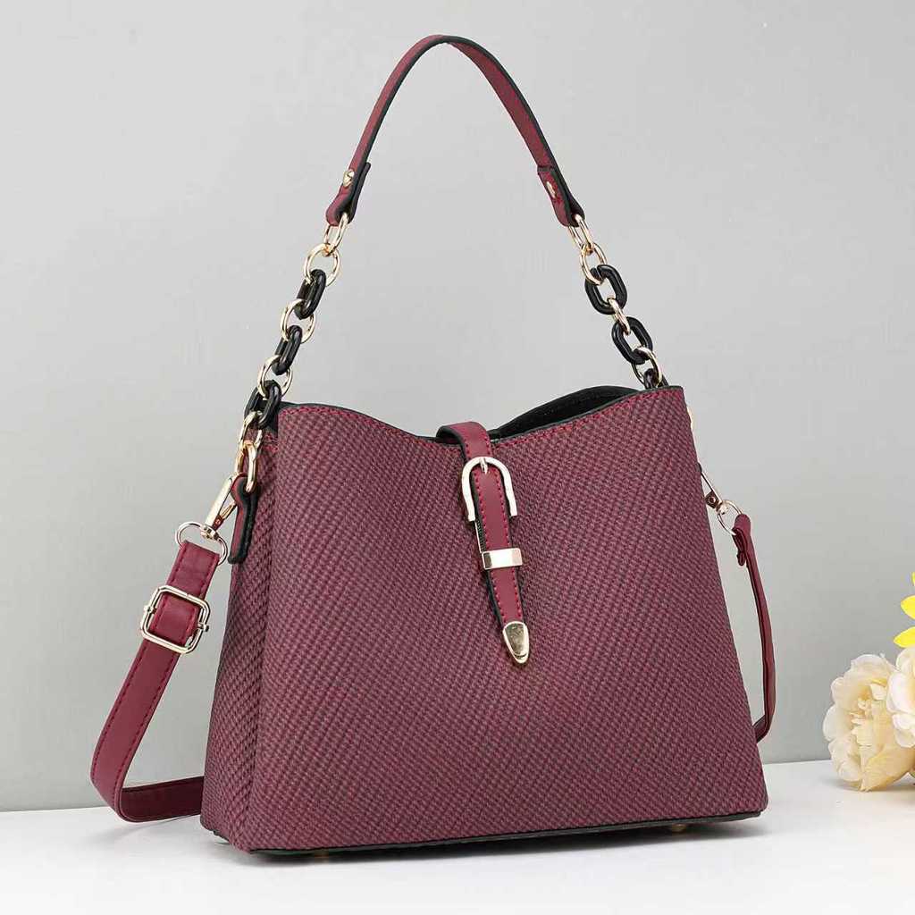 Fashionable Pu Water Bucket Bag For Women With Cable Stitching And Inner Zipper Compartments