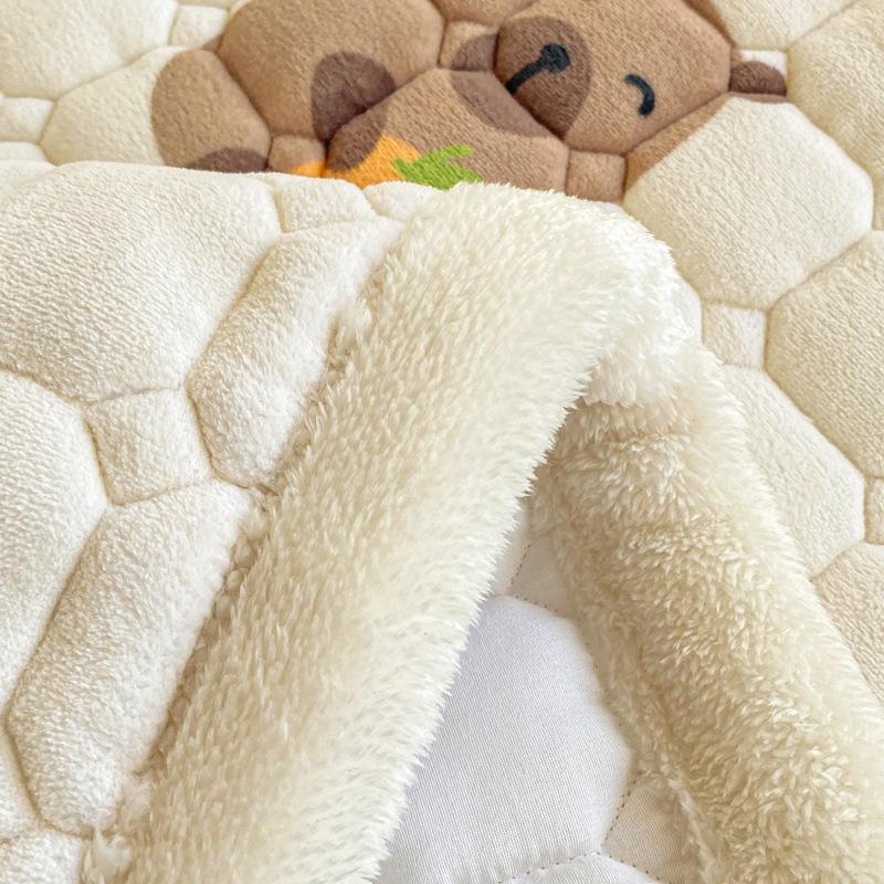 Наматрасник из молочного флиса с антистатическим слоем, складной тепловой топпер для кровати в общежитии - 90x200см до 200x220см Машинная стирка