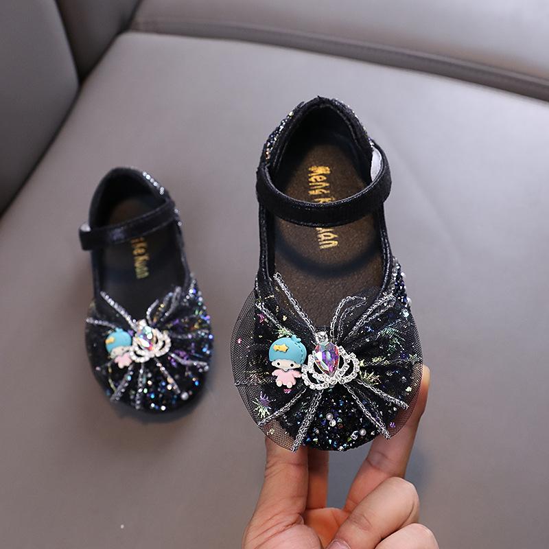 2024 Детская кожаная обувь Весна Осень Новые туфли на плоской подошве для девочек Модные туфли принцессы с пайетками и бантом для балетных выступлений