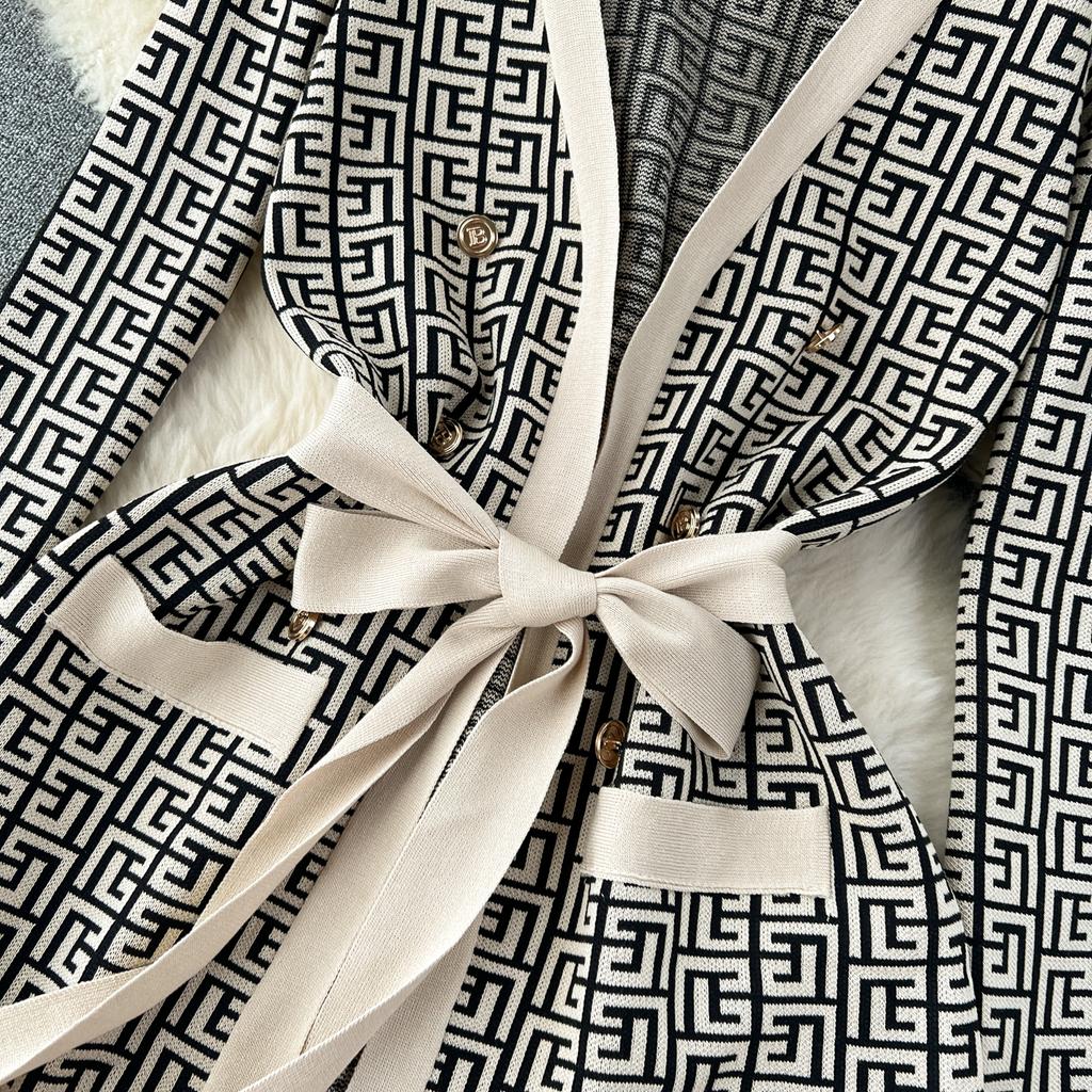 Осень Зима Винтаж Бренд Дизайнерский Принт Вязаный Свитер Брюки Комплект Из 3 Частей Женский Спортивный Костюм Кардиганы С Длинными Рукавами Жилет До щиколотки Брюки Наряды