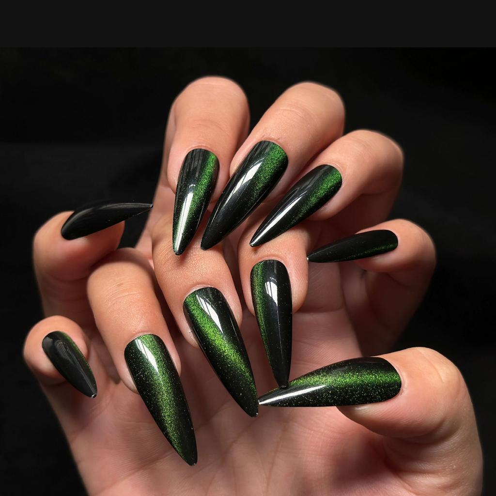 24PCS Simple Green Cat Eye French Press on False Nails with Golden Star Patterns Almond Fake Nails for Women High-quality Nails
