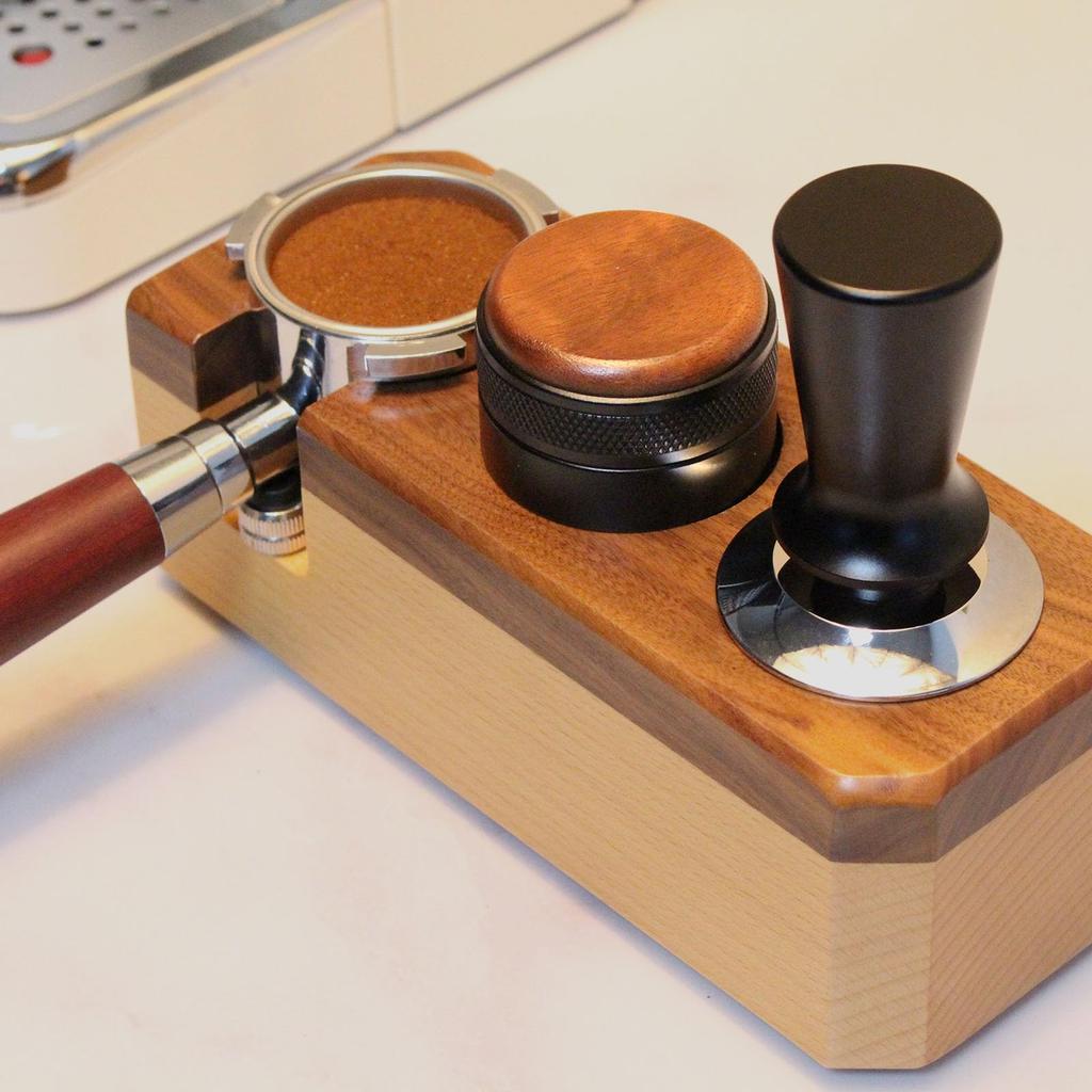 Stainless steel espresso distributor, adjustable depth espresso distributor with walnut wood level, 3-angle bevel adjustable palm espresso