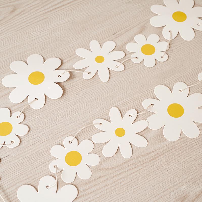 Boho Daisy Flower Garland Children's Birthday Party Pull Flags Happy Birthday Bunting Banner Spring Daisy Party Decorations