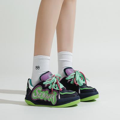 Весенне-осенние новые женские туфли на толстой подошве с градиентной расцветкой, женские кожаные туфли-хлебушки, нишевые повседневные туфли