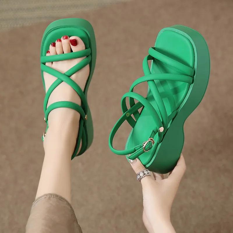 2024 Новые туфли Matsuke на высоком каблуке с перекрестными ремешками на толстой подошве римские сандалии для женщин