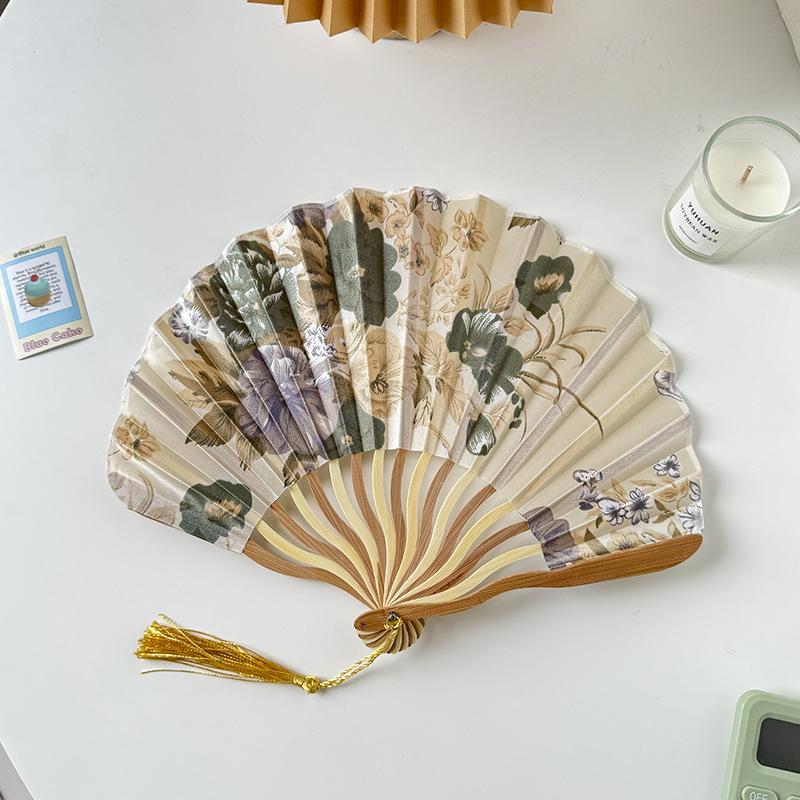 Chinese Japanese Style Silk Fan Folding Fan Wedding Fan Art Gifts Dance Hand Fan Vintage Bamboo Folding Hand Held Flower Fan
