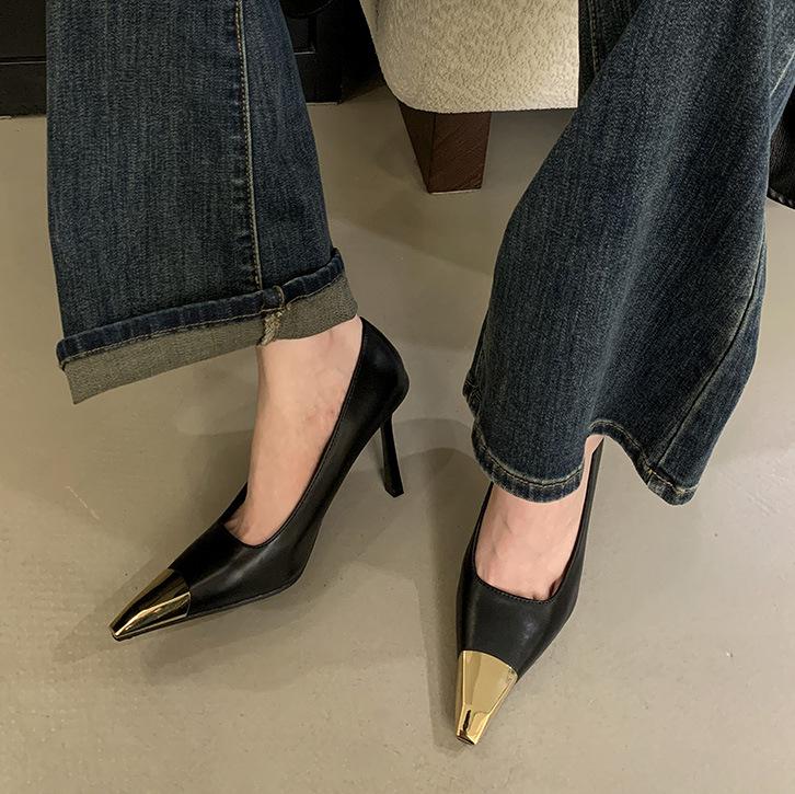 Женские весенние туфли на каблуке с одной ступней, остроносые, на шпильке, элегантные, в тон, черные, на высоком каблуке.