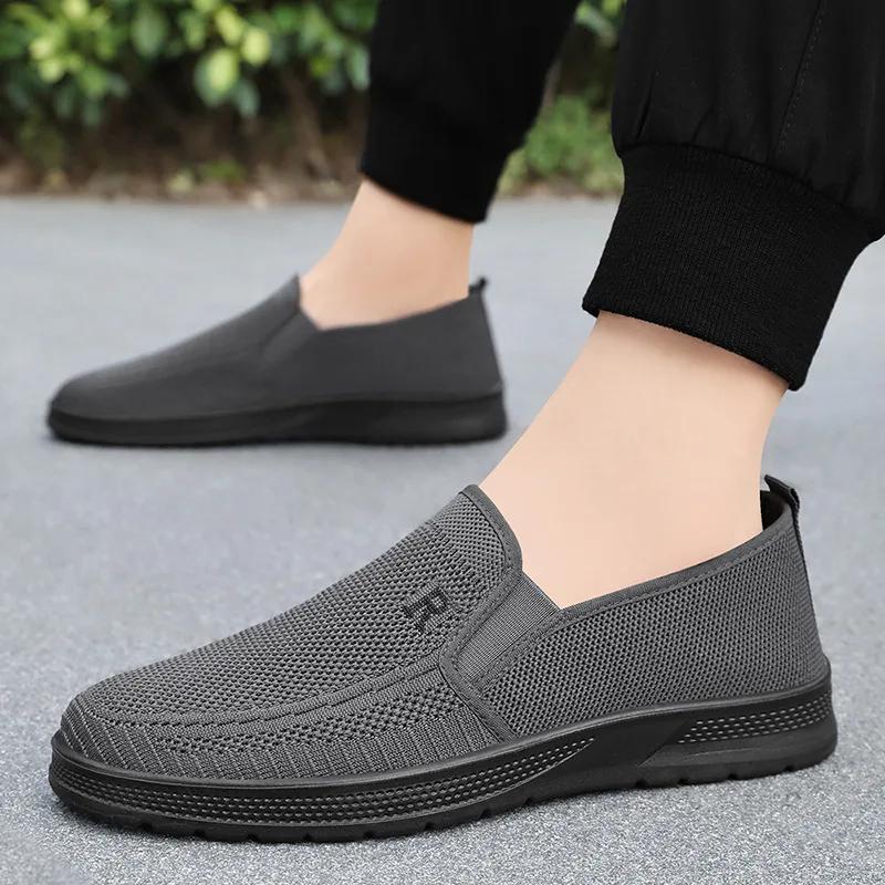 Лето 2024 года, новые легкие и удобные мужские туфли One Step Shoes Old Beijing Resting Cloth Shoes Men's Style