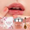 Honey Lip Balm Brightens Lip Skin, Moisturizes Lips, Lasting Moisturizing, Improves Lip Lines, Mild Ingredients.