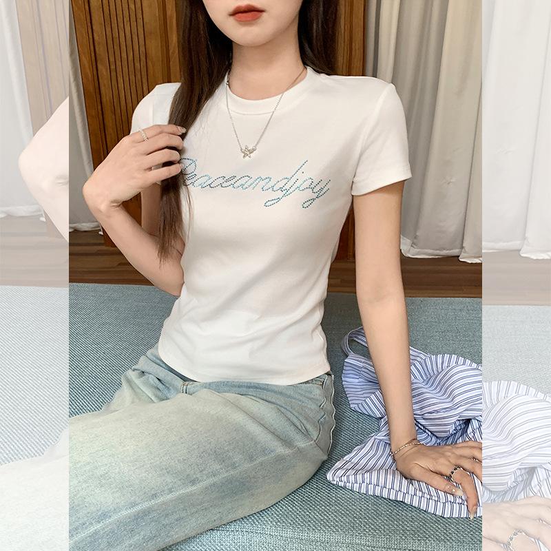 Yellow front shoulder letter hot diamond design short-sleeved T-shirt women's summer short slim-fit niche new top