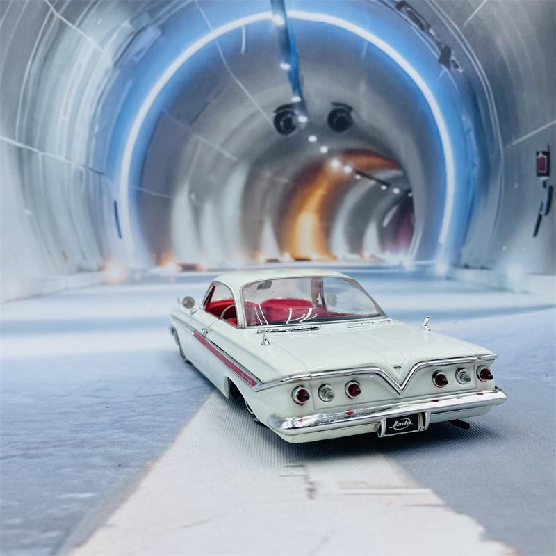 Jiada 1:24 1961 Chevrolet Impala Classic car simulation Alloy collection car model for children's birthday gifts31