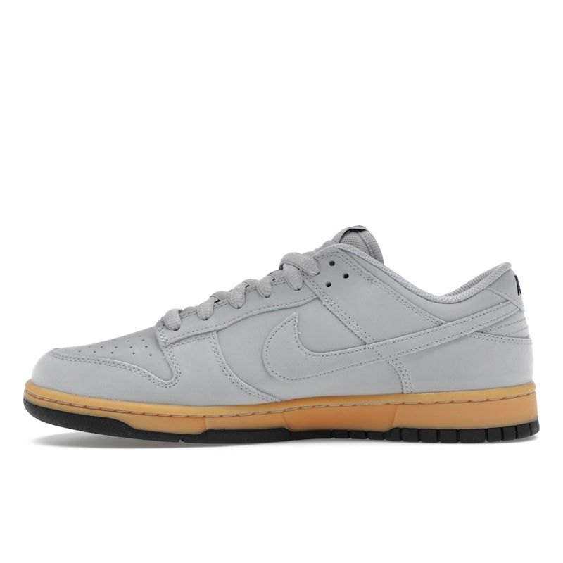 Nike Кроссовки унисекс Dunk Low SE Wolf Grey Gum Gum-Yellow Black HQ1932-001