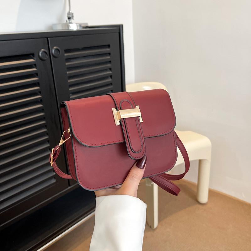 Fashionable Vintage Small Shoulder Bag For Women Stylish Pu Retro Crossbody Handbag