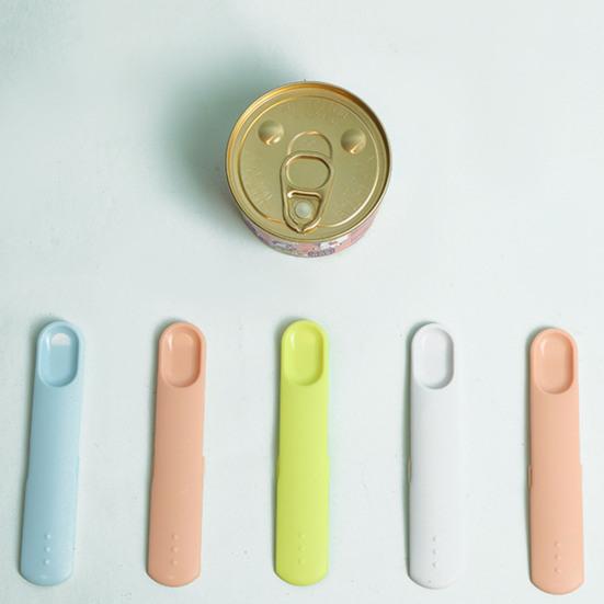 Лопата для корма для собак Эргономичный дизайн Большая емкость Зажим для сумки из АБС-пластика Корм ​​для домашних животных