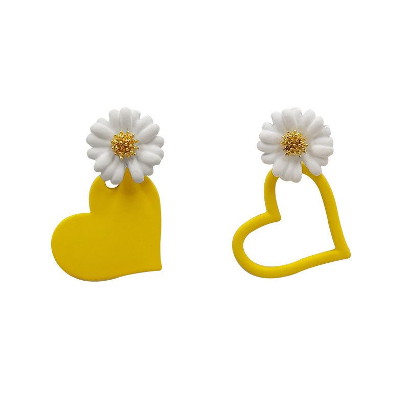 Маленькие свежие асимметричные серьги, стиль "Любовь к ромашкам", как в сказочном лесу, женские персонализированные многофункциональные серьги-цветы