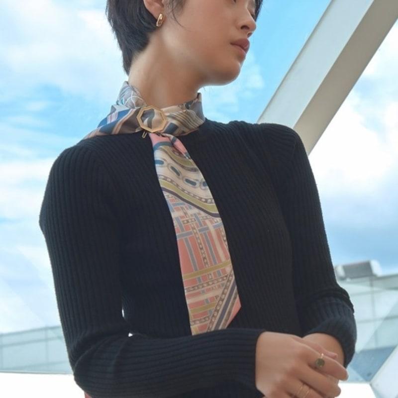 Saint Luxure Dite Long Scarf SL19FLTDT