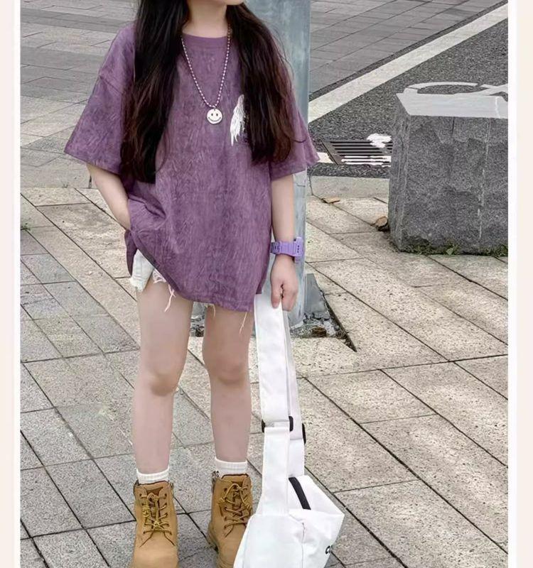 Трендовая футболка с коротким рукавом в уличном стиле для девочек 2025